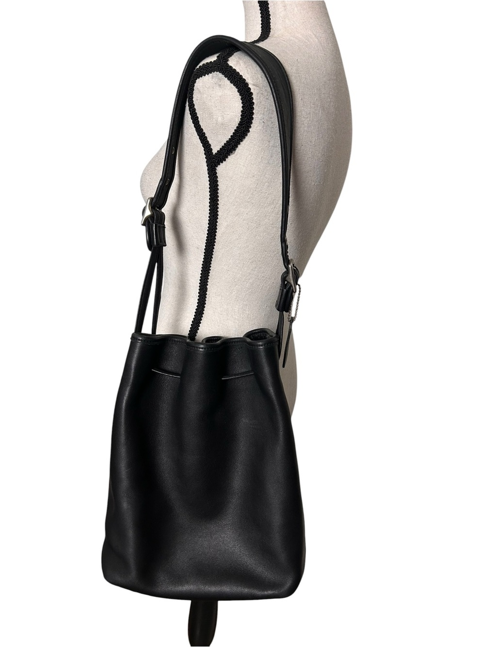 Vintage Coach 9085 Black Glove-Tanned Leather Duffle Sac Bucket Bag Costa Rica - Picture 3 of 14
